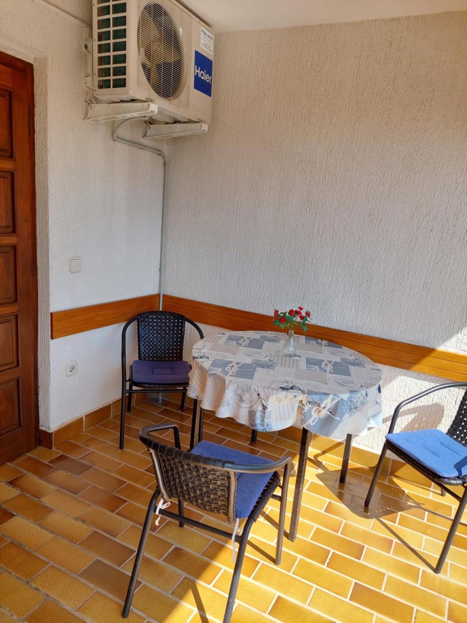 פוסדריה Apartments Delfin מראה חיצוני תמונה